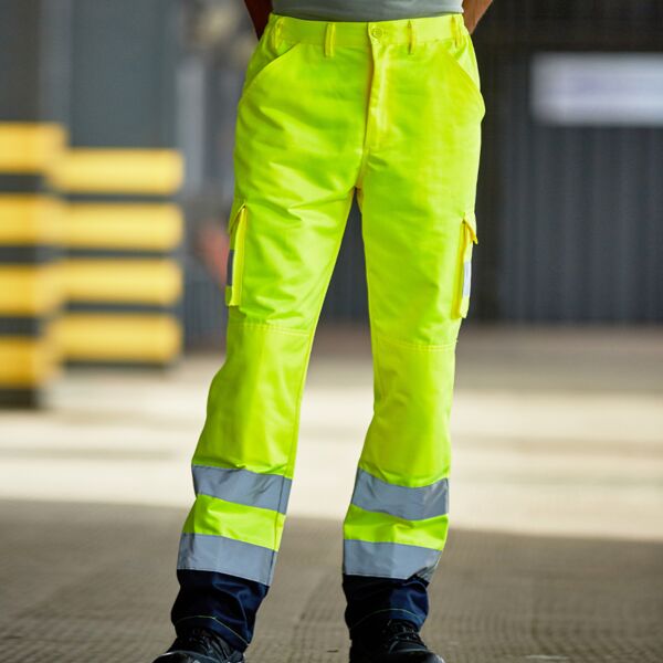 PRO RTX Hi-Vis Cargo Trousers Thumbnail